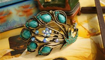 Bracelet VintagePeacockCrystalTurquois.jpg